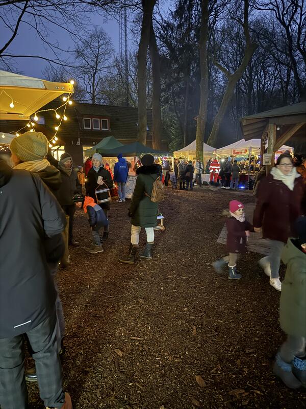 Weihnachtsmarkt im Wittmunder Wald