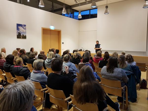 PM 64/19 Thomas Rupf Wutzwerg Vortrag